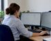 Profesional evaluando OneDrive y SharePoint